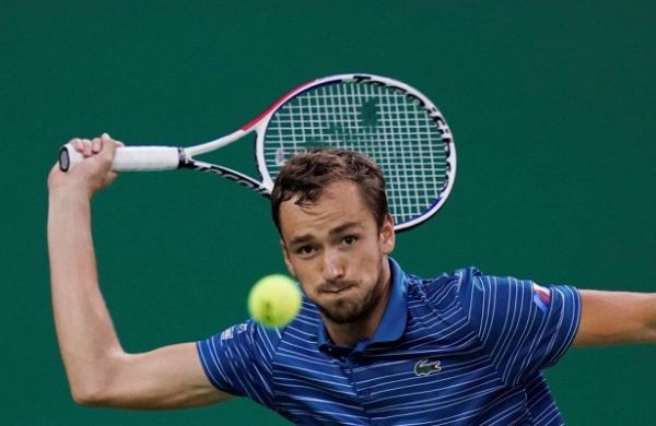 <br />
Медведев обошёл Федерера в чемпионской гонке ATP<br />
